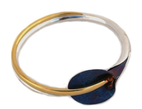 Studio Rox - small flower collections with amber