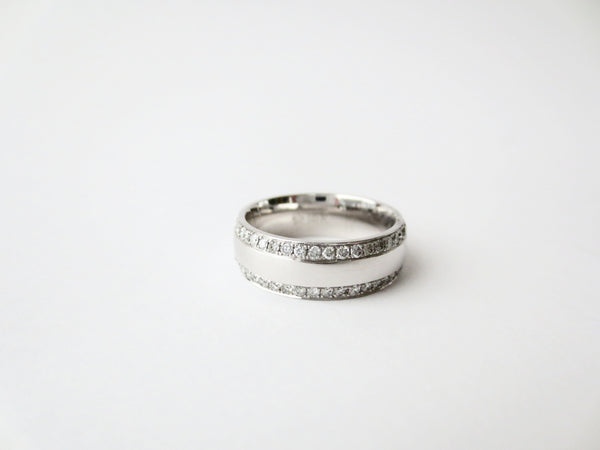 Women's Wedding Band