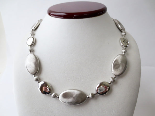 The Golden Tulip - Necklace