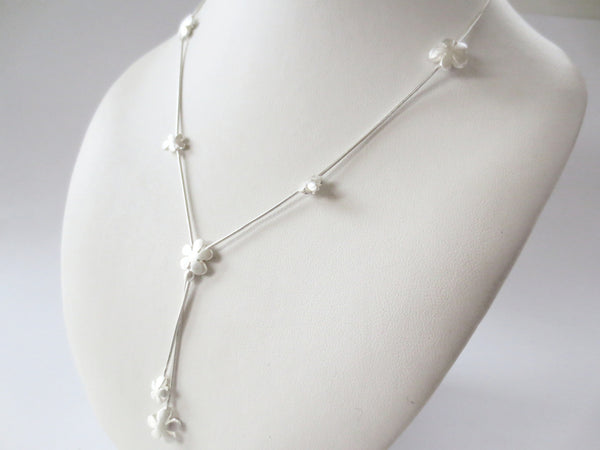 Daisy Necklace