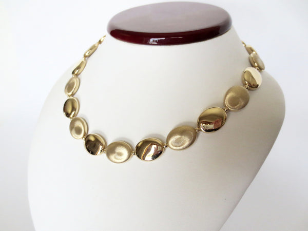 Giante Necklace