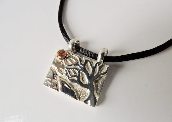 Tree of Knowledge Pendant